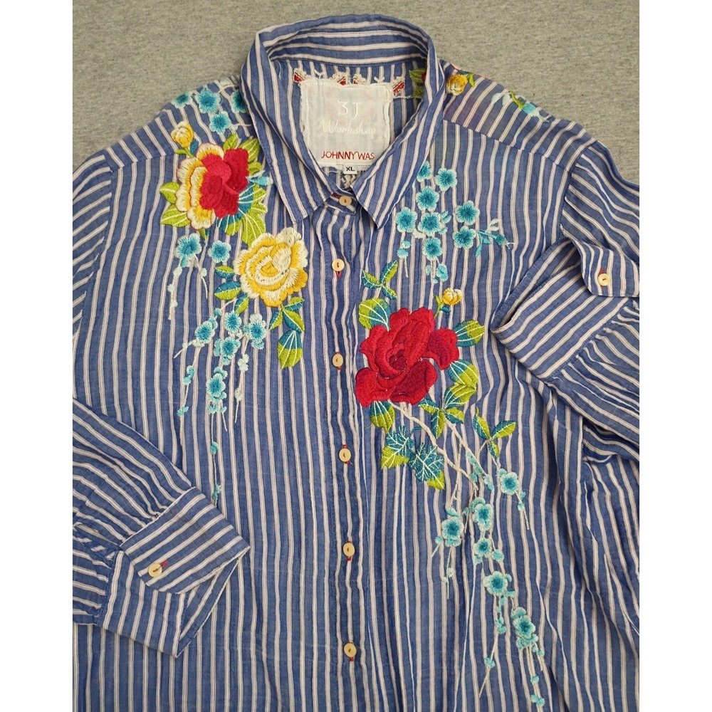 Johnny Was 3J Workshop XL Floral Embroidered Striped Button up Shirt Blue Boho